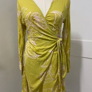 Hawaiian print Yireh + Oceansand XS dress